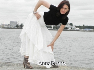 AnnaBronx Anal Fist