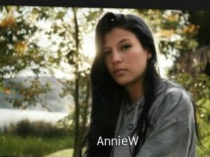 AnnieW