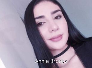 Annie_Brooks