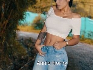 Annie_Horny