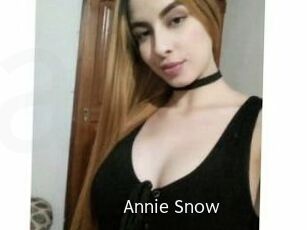 Annie_Snow