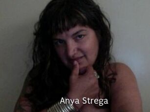 Anya_Strega