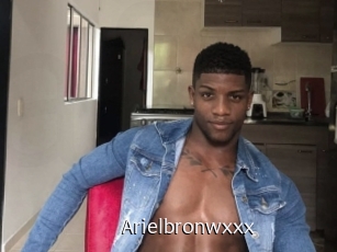 Arielbronwxxx