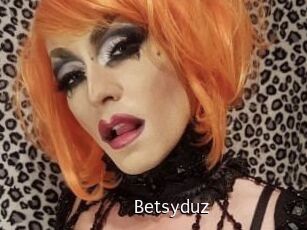 Betsy_duz