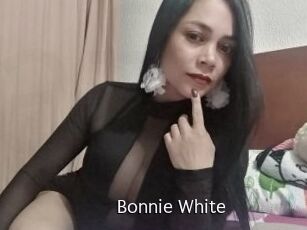 Bonnie_White