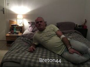 Breton44