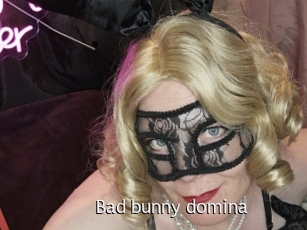Bad_bunny_domina