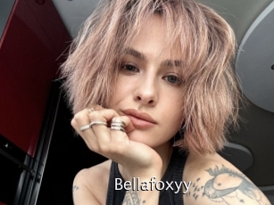 Bellafoxyy