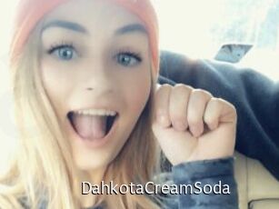 DahkotaCreamSoda Anal Fist