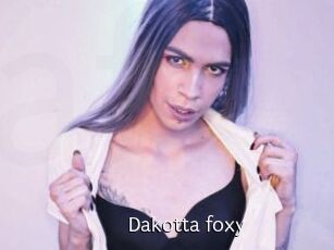 Dakotta_foxy