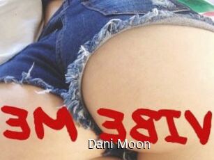 Dani_Moon Anal Fist