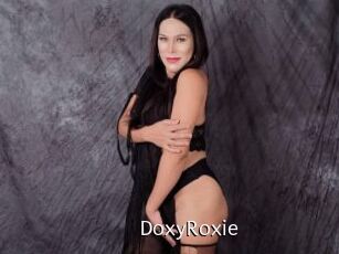 DoxyRoxie Anal Fist