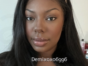 Demixoxo6996