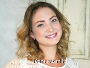 Demuresmile