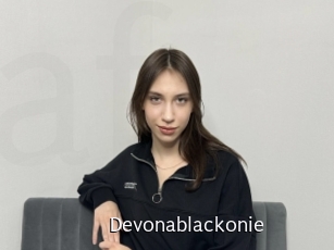 Devonablackonie