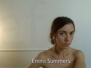 Emmi_Summers