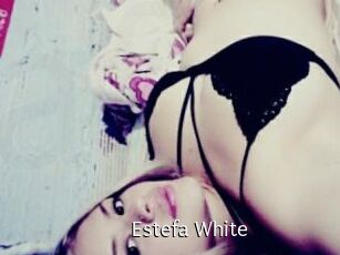 Estefa_White
