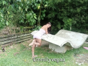 Emmilyvegaa