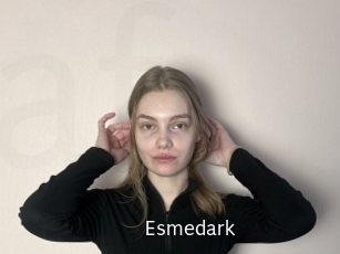 Esmedark