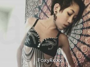 FoxyRoxxi