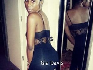 Gia_Davis
