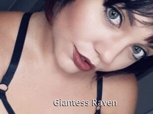 Giantess_Raven