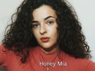 Honey_Mia