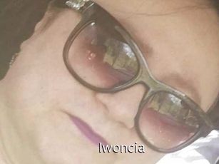 iwoncia Anal Fist