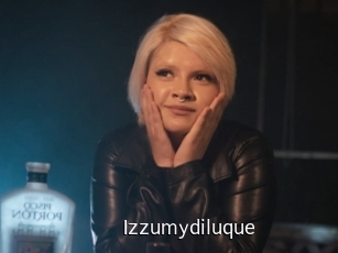 Izzumydiluque