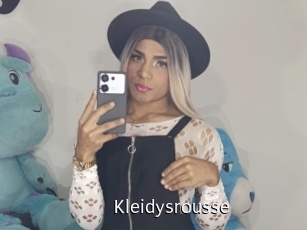 kleidysrousse Anal Fist