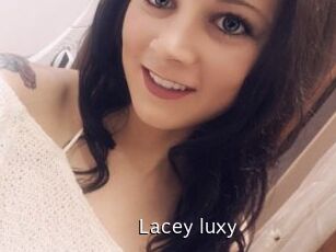Lacey_luxy