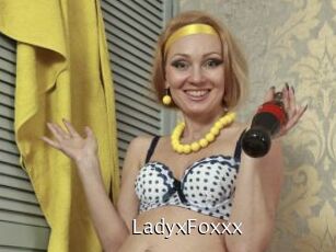 LadyxFoxxx