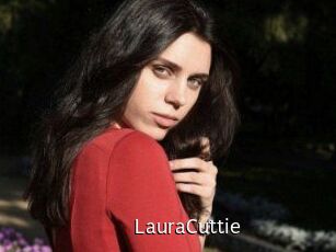 Laura_Cuttie