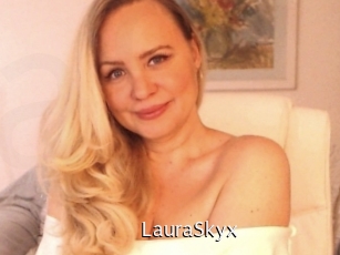 LauraSkyx