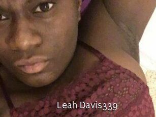 Leah_Davis339