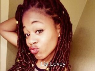 Lia_Lovey