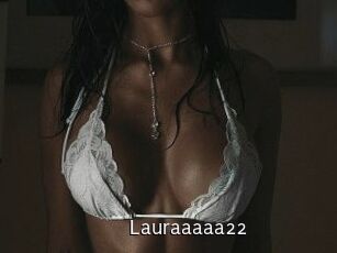 Lauraaaaa22