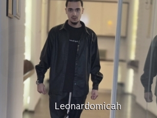 leonardomicah Anal Fist