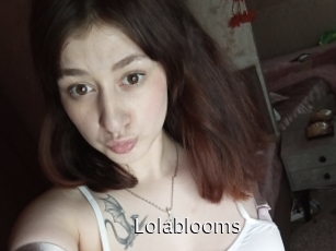 Lolablooms