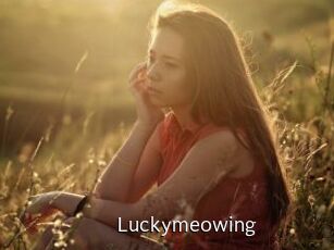 Luckymeowing