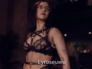Lyroseuwu