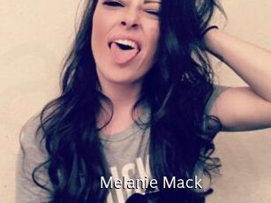 Melanie_Mack