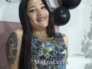 MiaFoxLatina