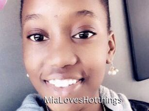 MiaLovesHotthings