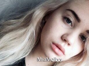 MiaMollyy