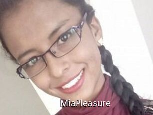 Mia_Pleasure