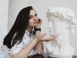 MiaTurnel