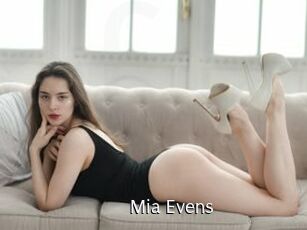 Mia_Evens