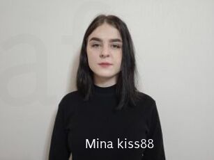 Mina_kiss88