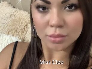 Miss_Cleo